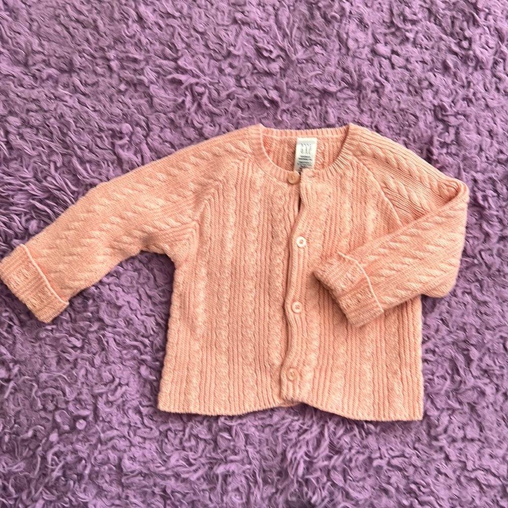 ☘️5 for $25☘️ Gap Newborn Sweater